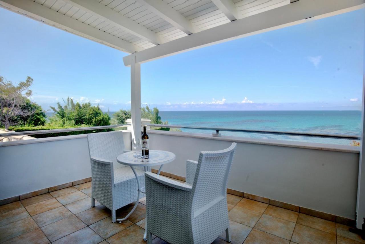 Beachfront Villa Victoras - With Private Beach Sidari  Zewnętrze zdjęcie